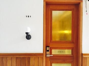 Oliver'S Hostelry Бандунг Екстер'єр фото